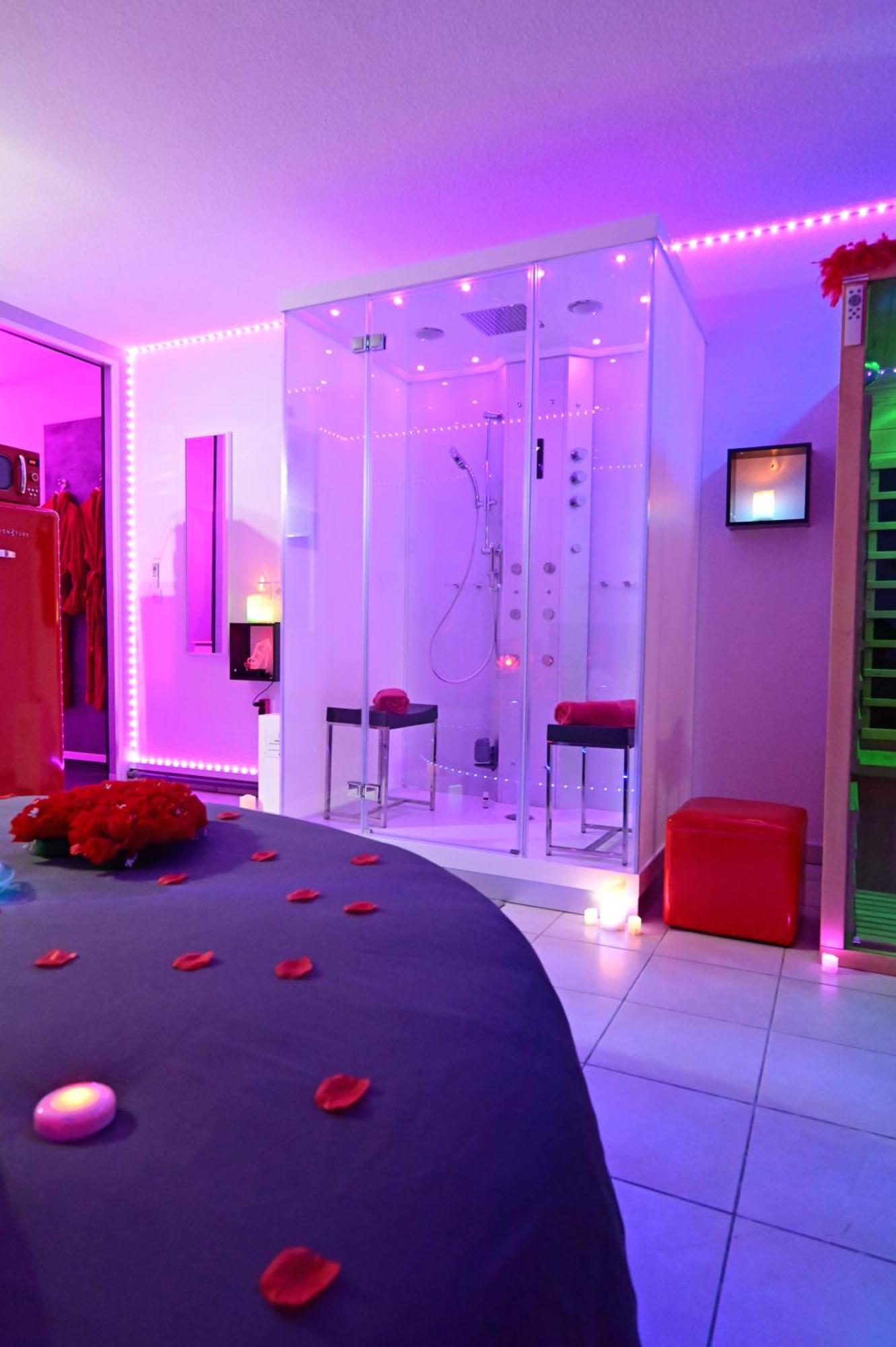 Love Room A Deux Pas De L'Ocean Avec Hammam, Sauna Et Bain A 2 :-) Biscarrosse Zewnętrze zdjęcie