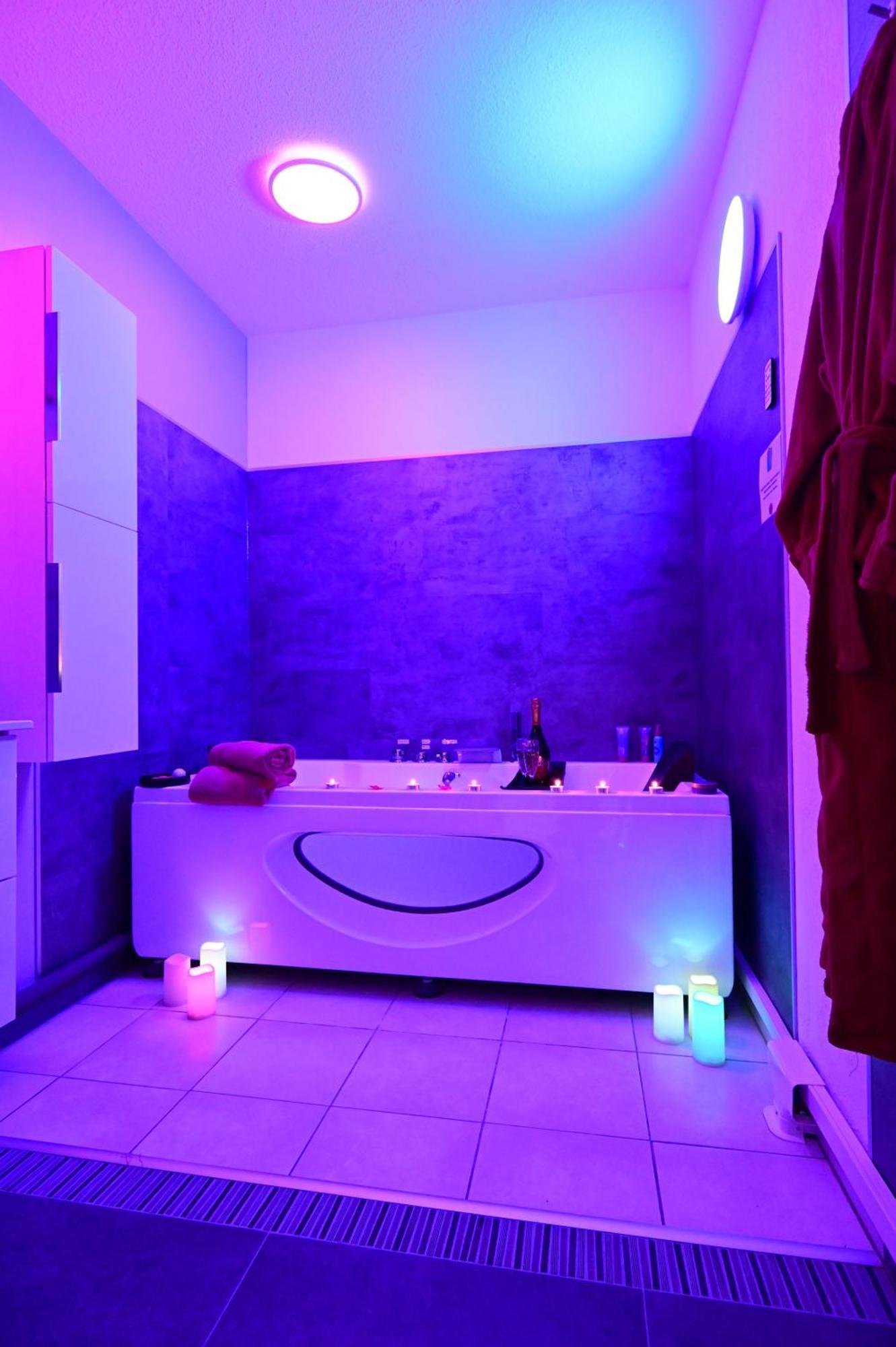 Love Room A Deux Pas De L'Ocean Avec Hammam, Sauna Et Bain A 2 :-) Biscarrosse Zewnętrze zdjęcie